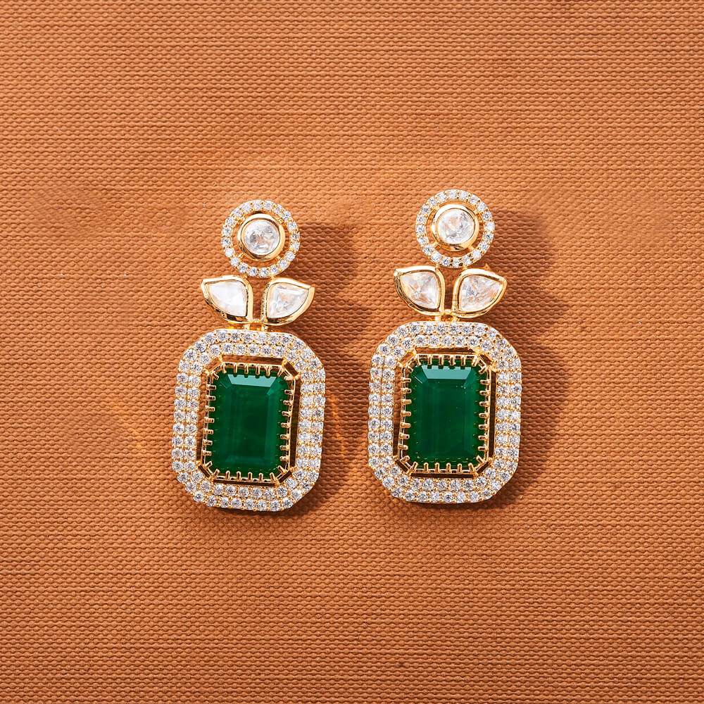 Eternal Green Diamond Earrings - KraftKarat