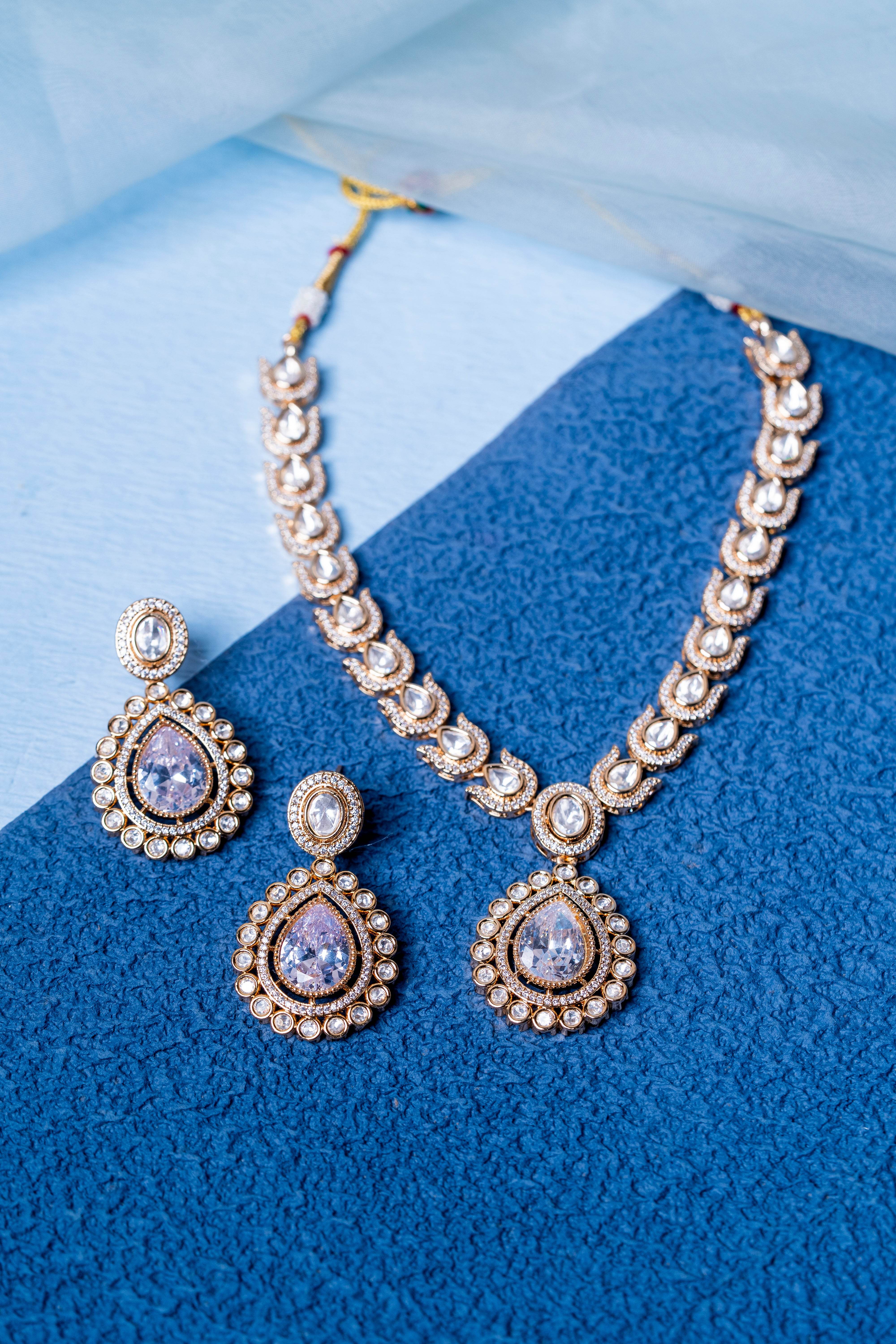 The Royal Blossom Diamond Set - KraftKarat