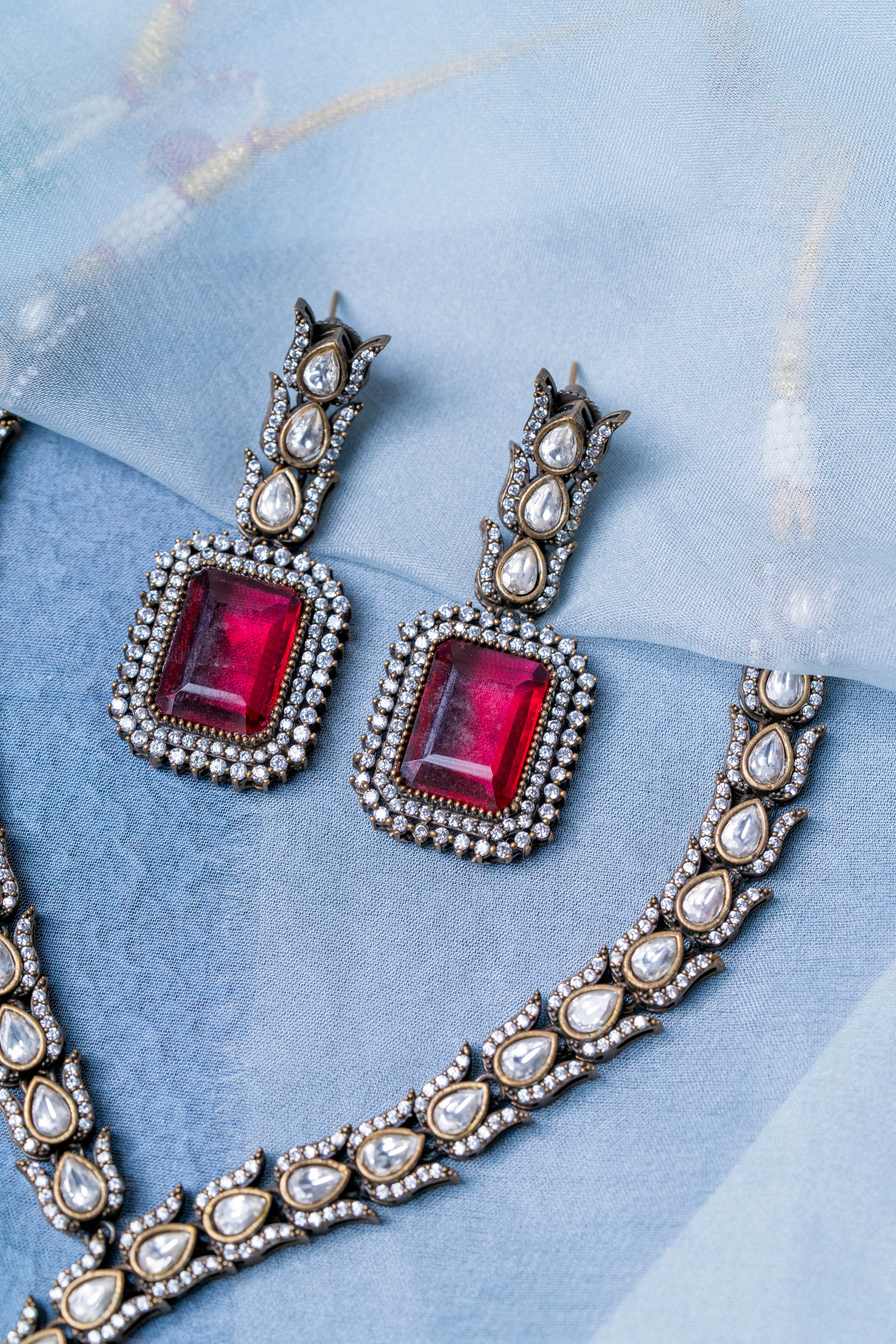 The Crimson Cascade Diamond Set - KraftKarat