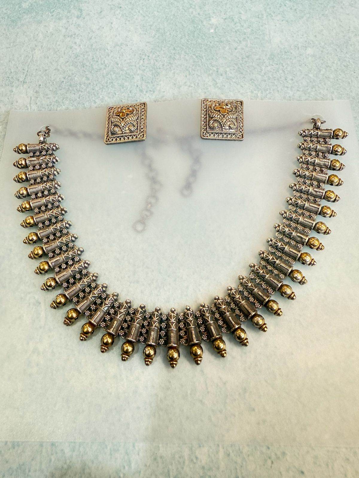 Imperial Grace Cylinder Choker Set - KraftKarat